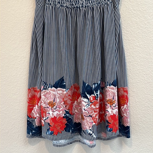 No Boundaries Floral, Blue Stripe, Strapless, Summer Mini Dress, Size Small - Picture 8 of 11